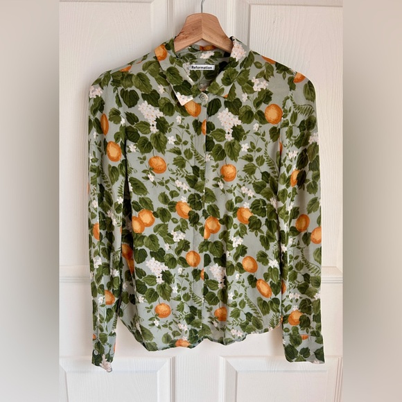 Reformation Semi-Sheer Botanical Button Up Blouse Size XS - Picture 3 of 8